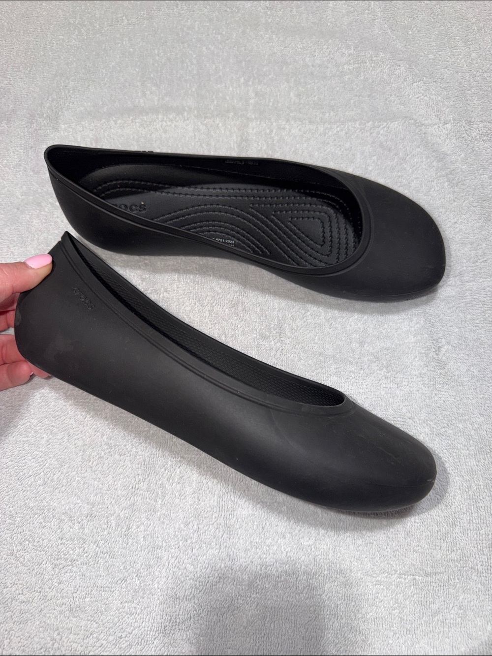 CROCS Women's Black Slip-On Ballet Flats - Classic Rubber Design